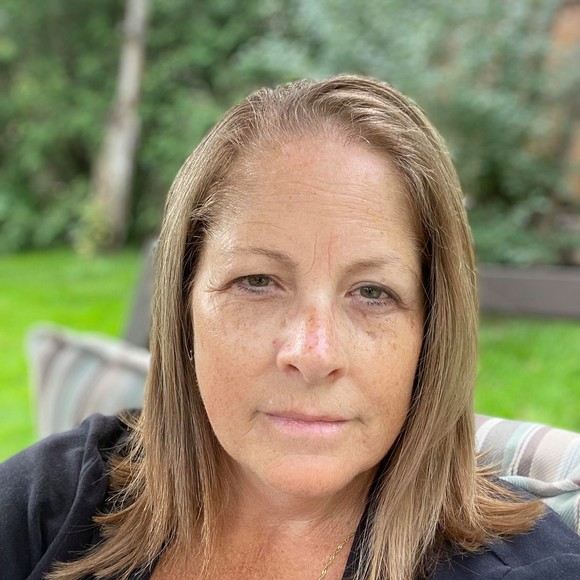 Meet your Posher, Joanne - Picture 1 of 1